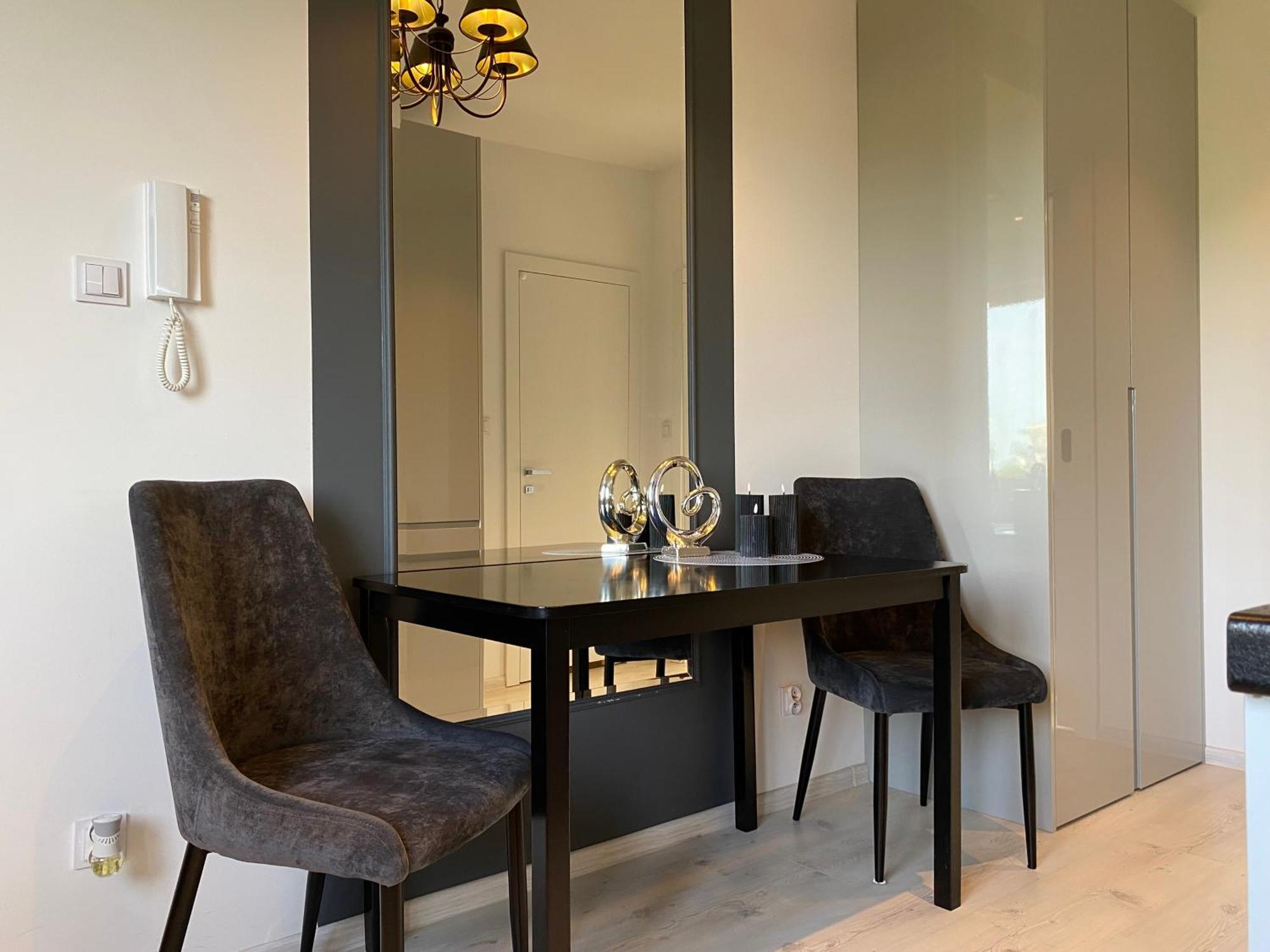 Lovers' Loft Apartment In Krakow - Orawska 7 Exteriör bild