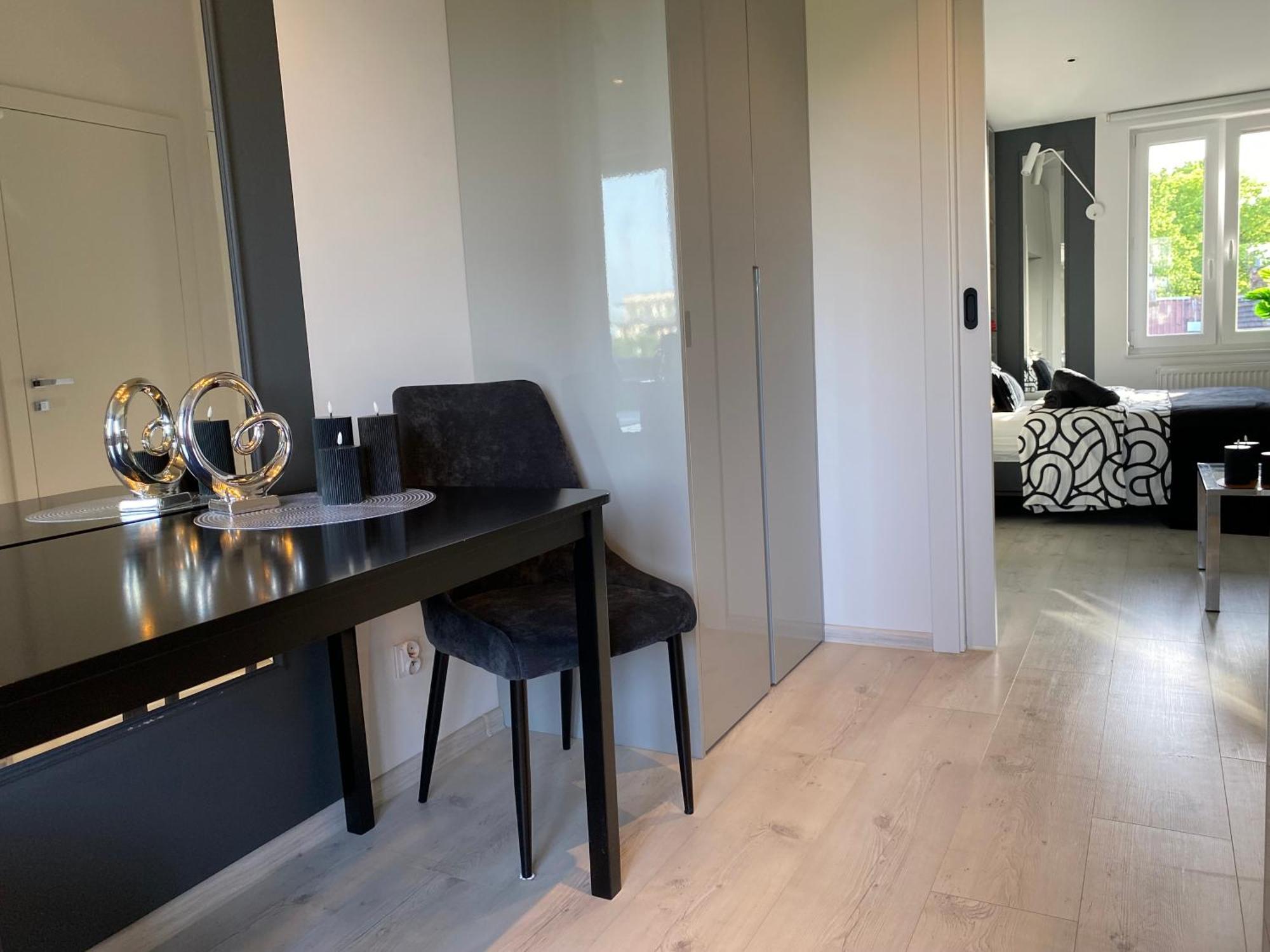Lovers' Loft Apartment In Krakow - Orawska 7 Exteriör bild