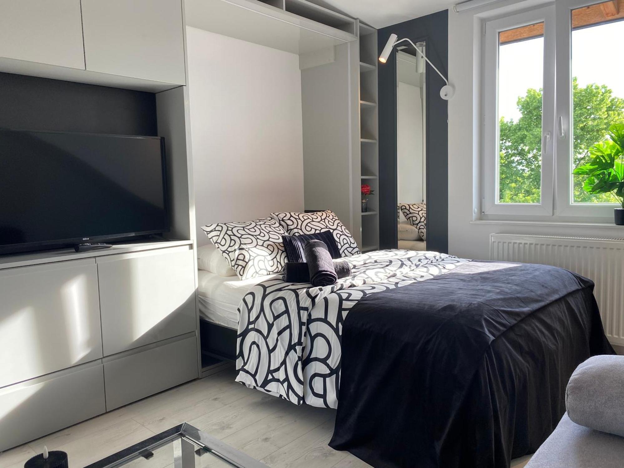 Lovers' Loft Apartment In Krakow - Orawska 7 Exteriör bild