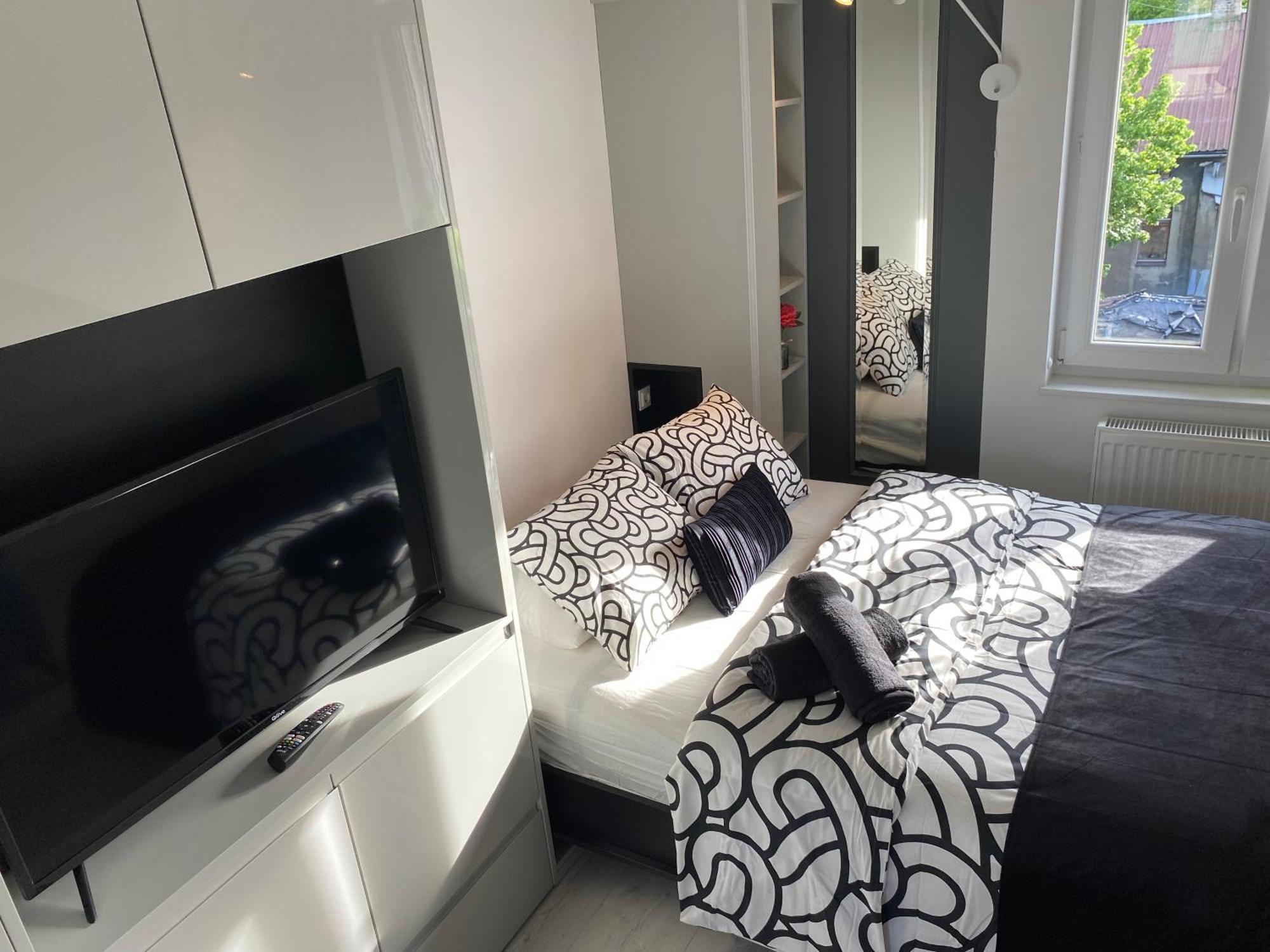 Lovers' Loft Apartment In Krakow - Orawska 7 Exteriör bild