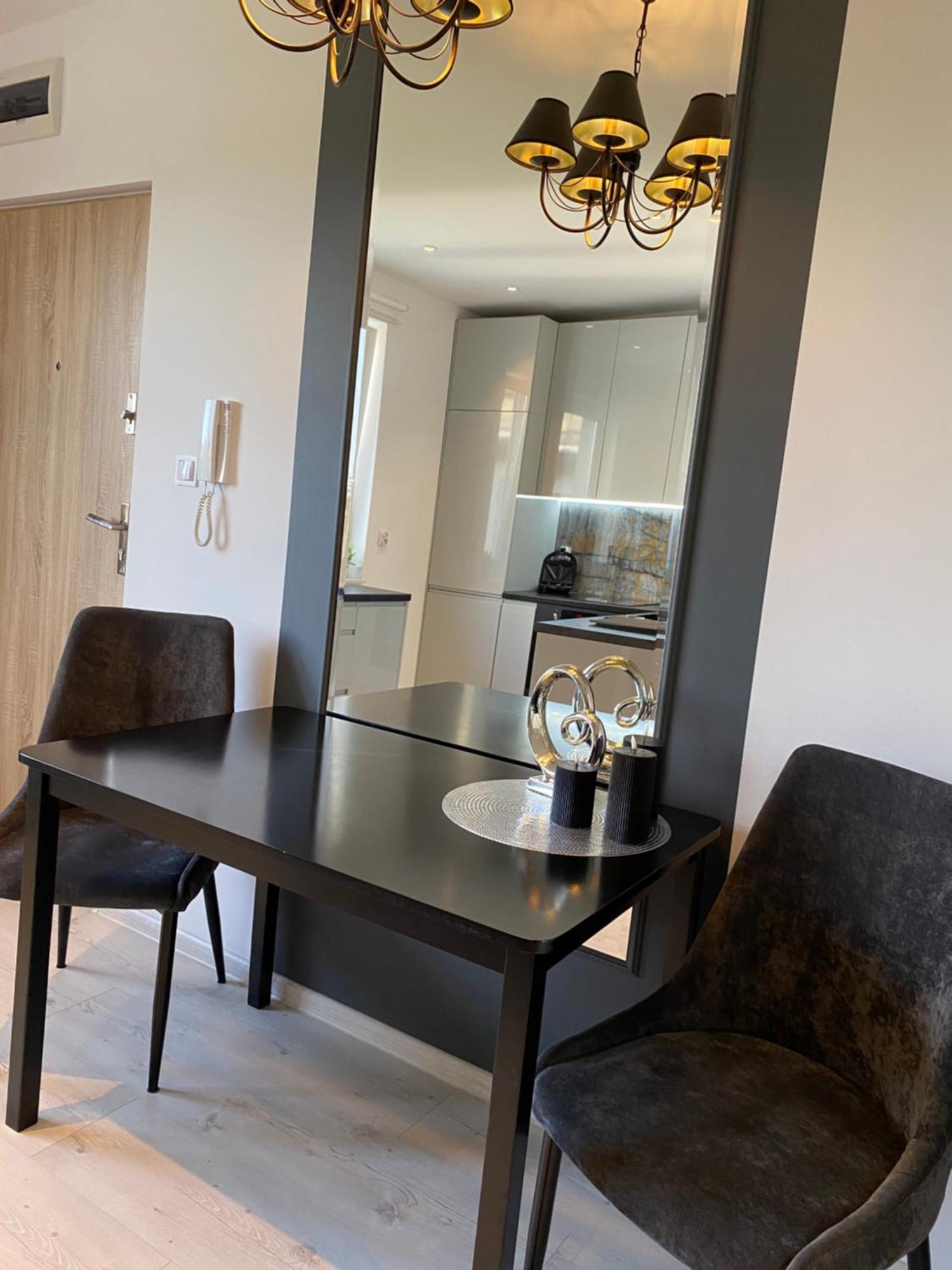 Lovers' Loft Apartment In Krakow - Orawska 7 Exteriör bild