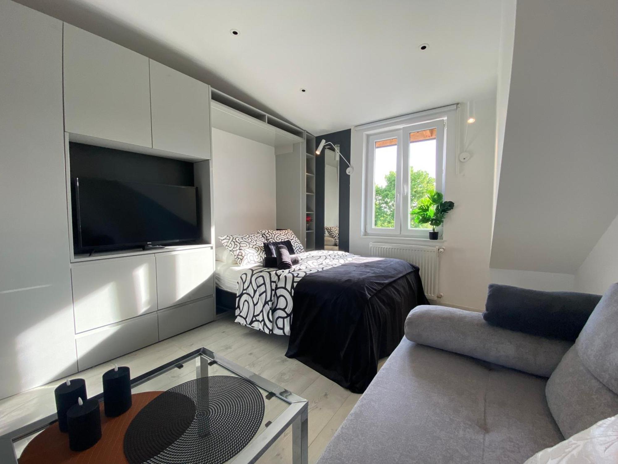 Lovers' Loft Apartment In Krakow - Orawska 7 Exteriör bild