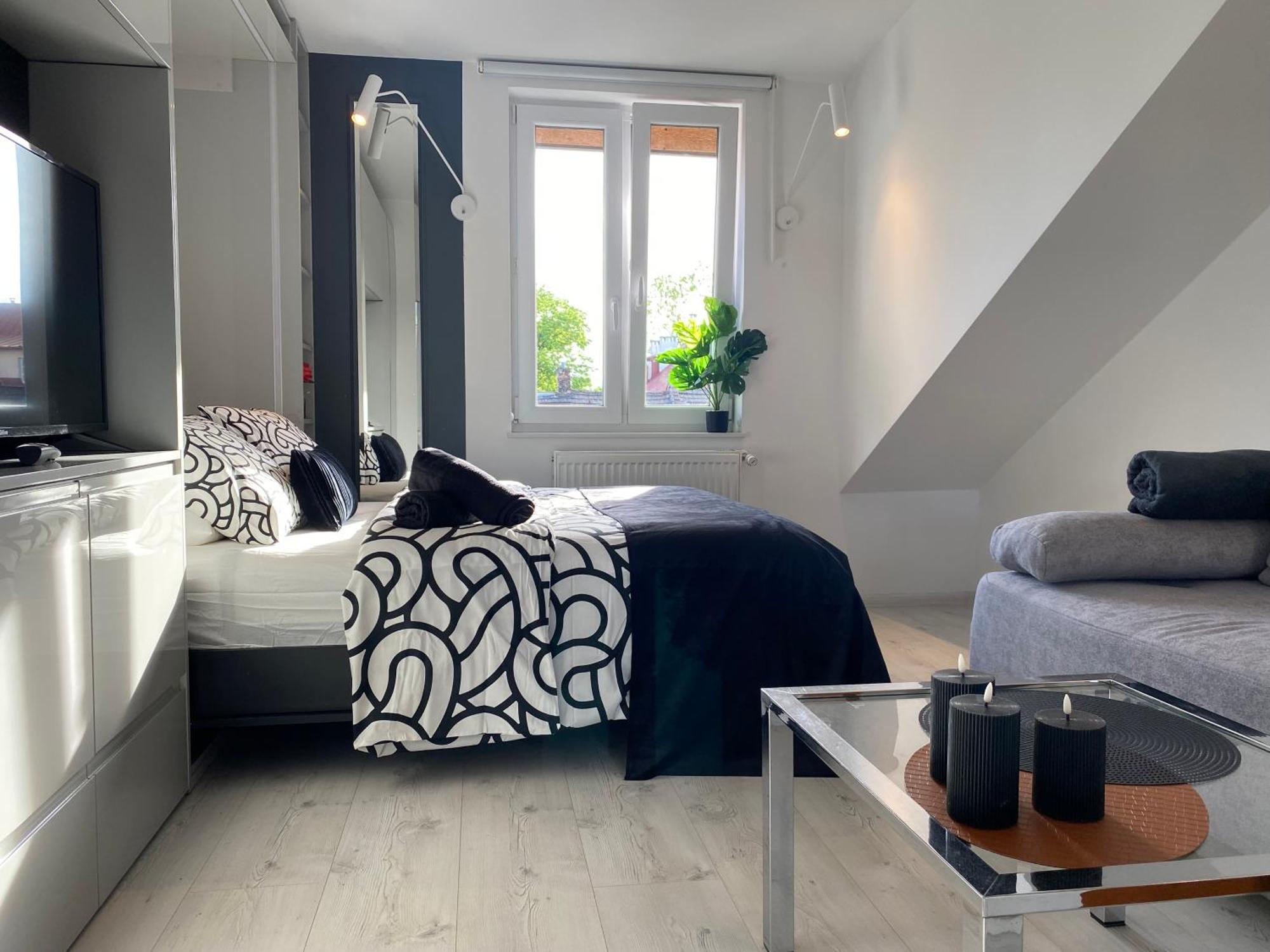 Lovers' Loft Apartment In Krakow - Orawska 7 Exteriör bild