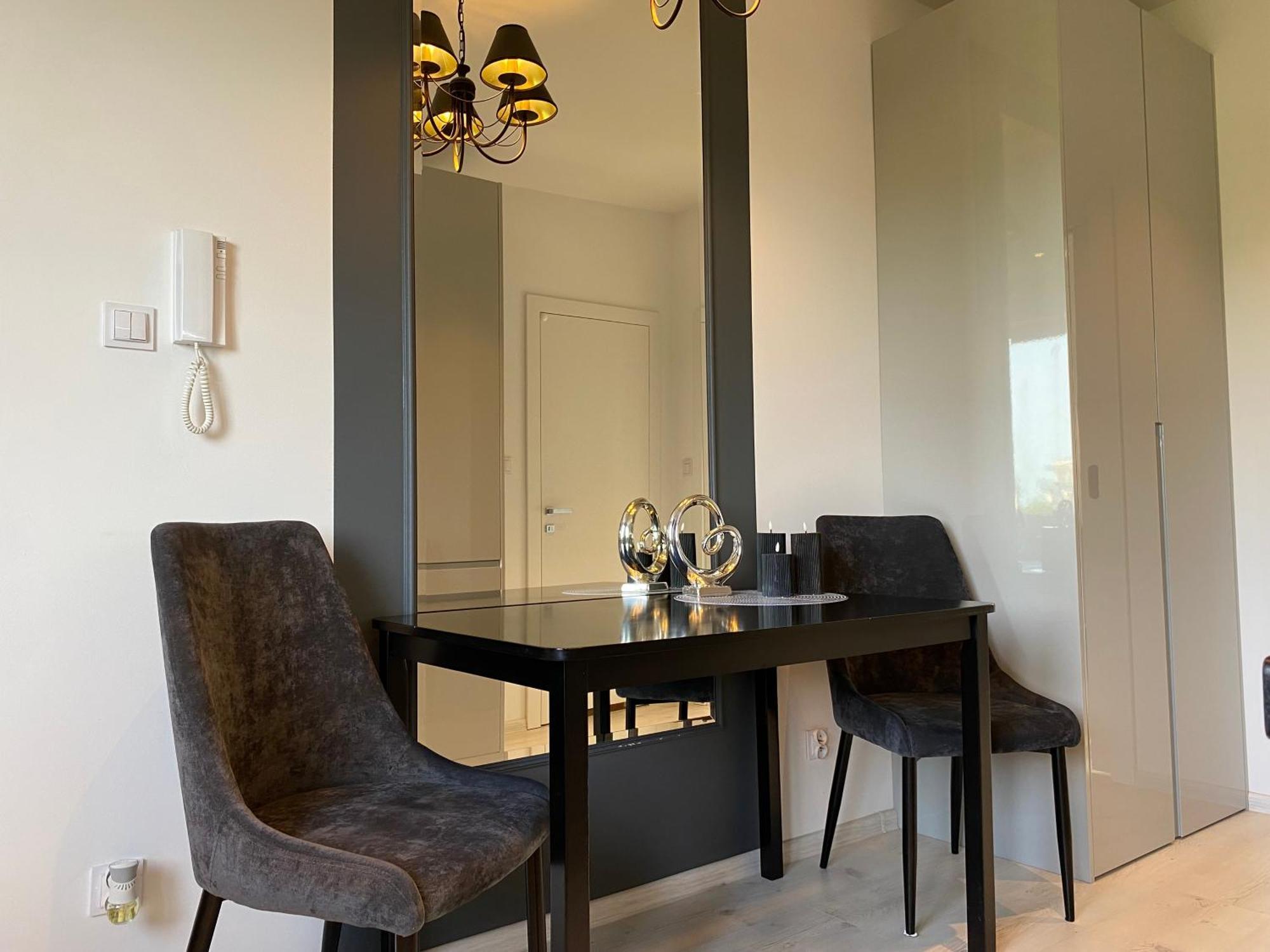 Lovers' Loft Apartment In Krakow - Orawska 7 Exteriör bild